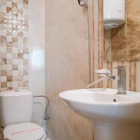 Evi 2 Apartment *