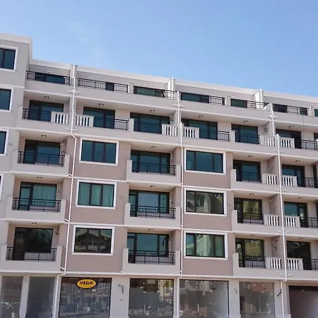 Apartment Evi 2 *