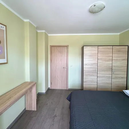 Evi 2 Apartamento *