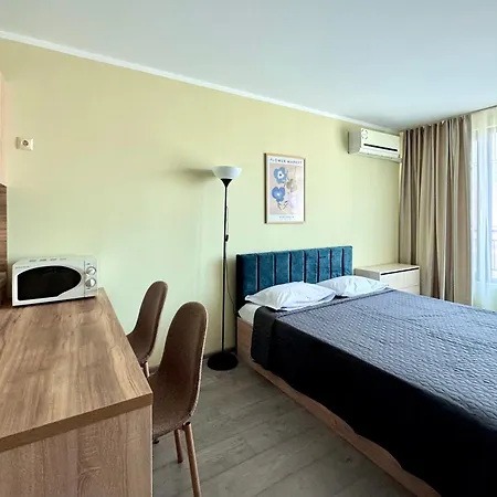 Apartment Evi 2 *